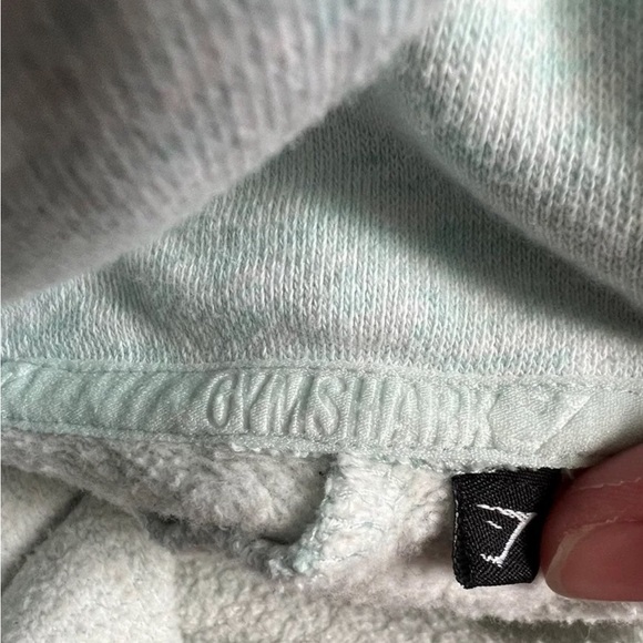 Gym Shark Sweatshirt - Picture 5 of 6